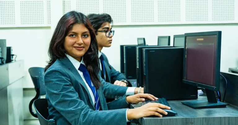 BCA (Bachelor of Computer Application)